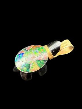Multicolor Iridescent Teardrop Turtle Pendant Necklace